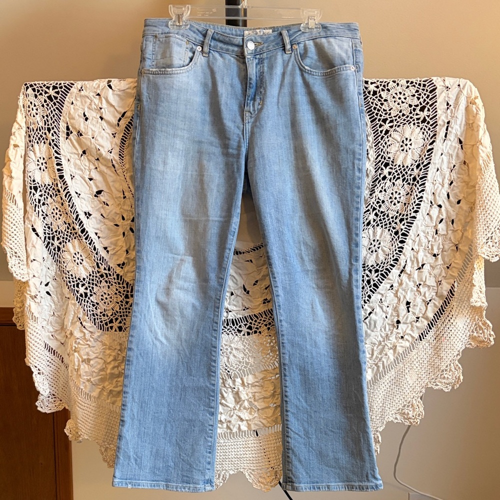 We The Free Light Blue Women's Jeans Size 32